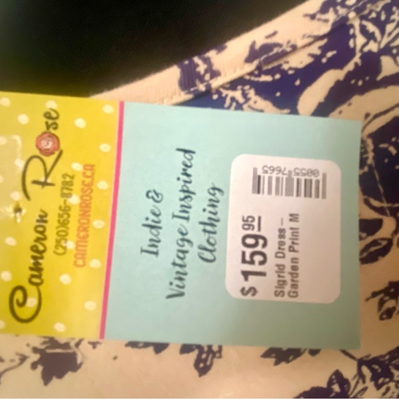 Brand New - Effie’s Heart Dress-Sigrid in Garden - Picture 4 of 8